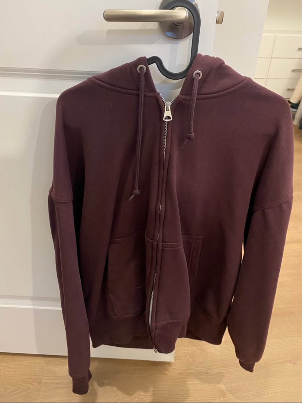 H&M Men's Zip-Up Hoodie Sweater - Burgundy